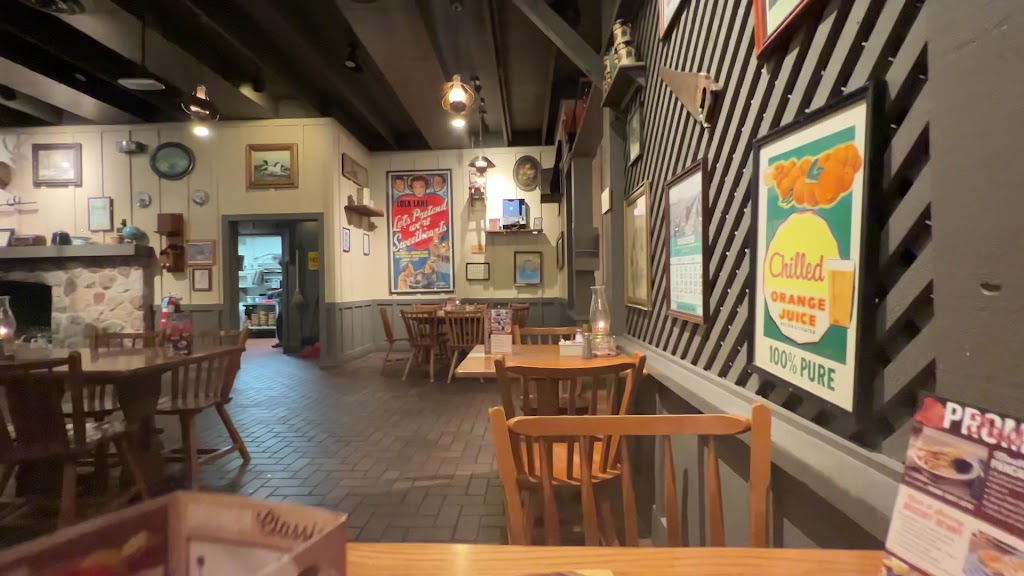  Cracker Barrel Old Country Store