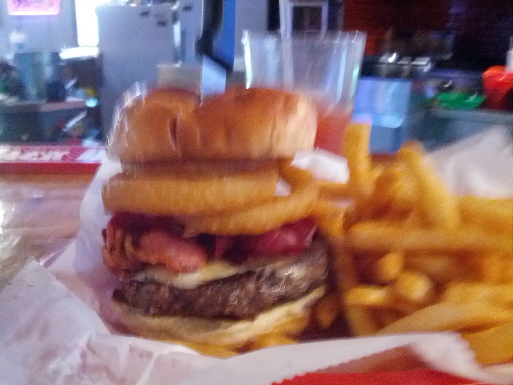  Drifters Bar & Grill