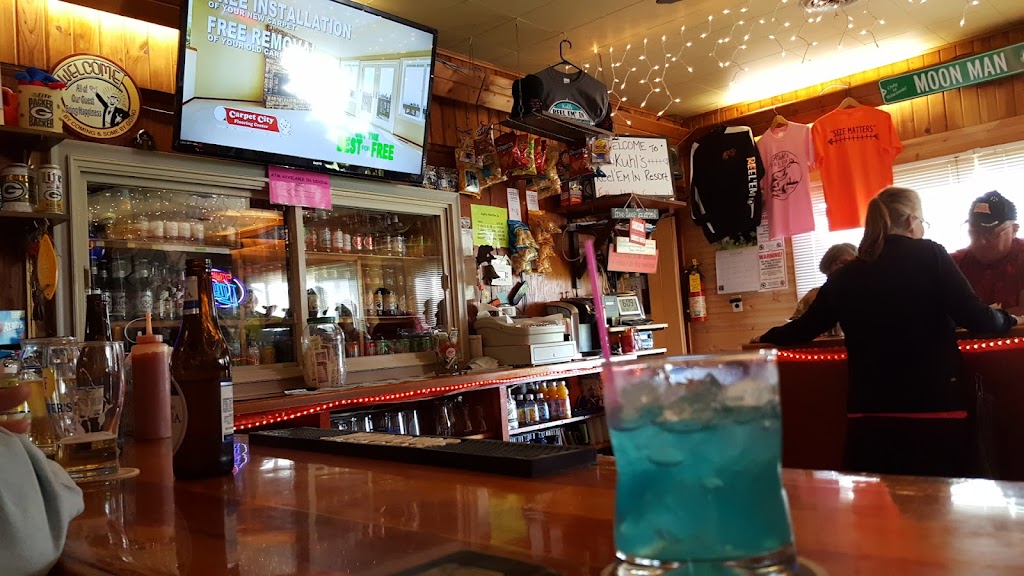  J&D's Reel ‘Em In Resort