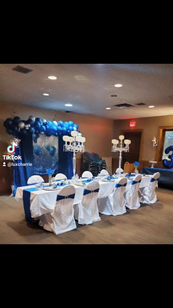  Fireside Restaurant & Lounge