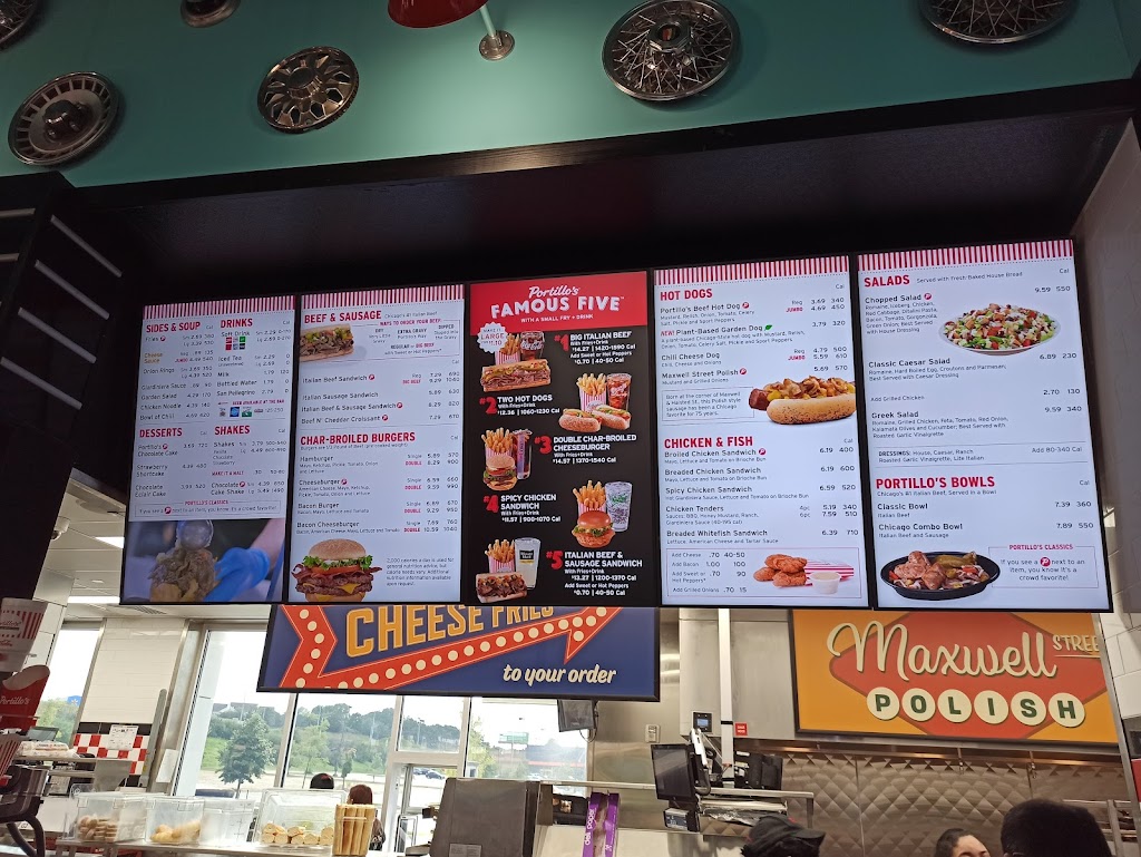  Portillo's Madison, Wisconsin - West Towne