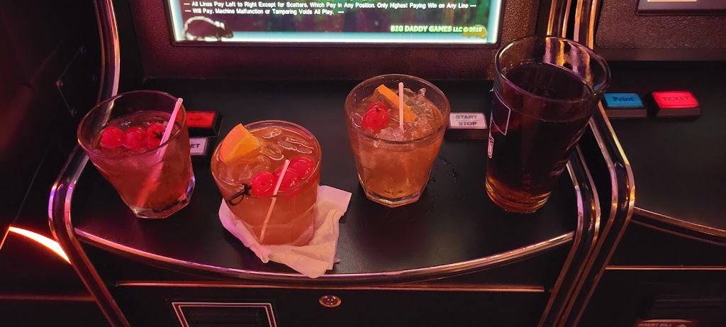  Kassidy's Studio Lounge