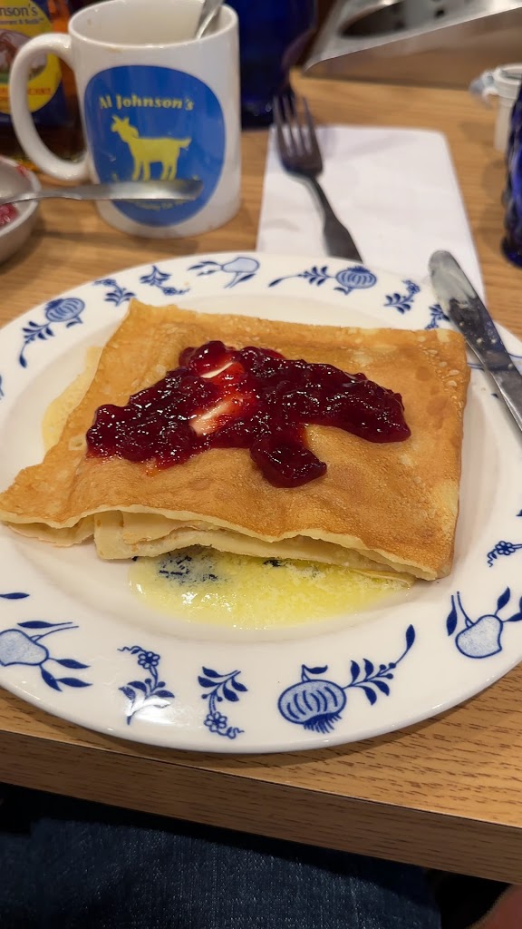  Al Johnson’s Swedish Restaurant & Butik