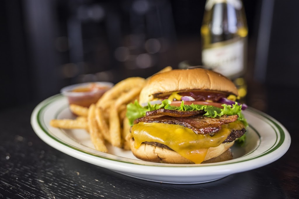  Milwaukee Brat House