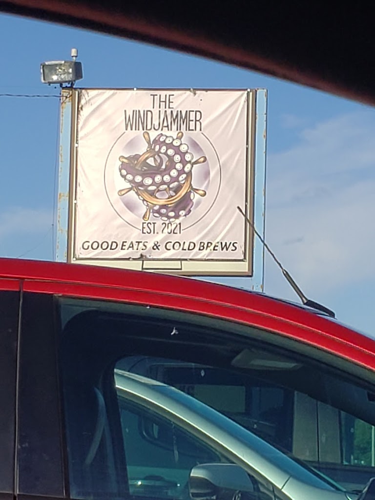  The Windjammer Marinette