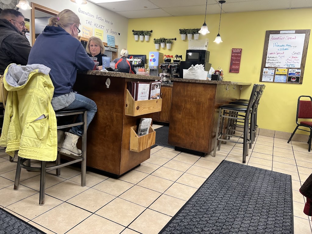  🌻Dorine's Family Inn🌻