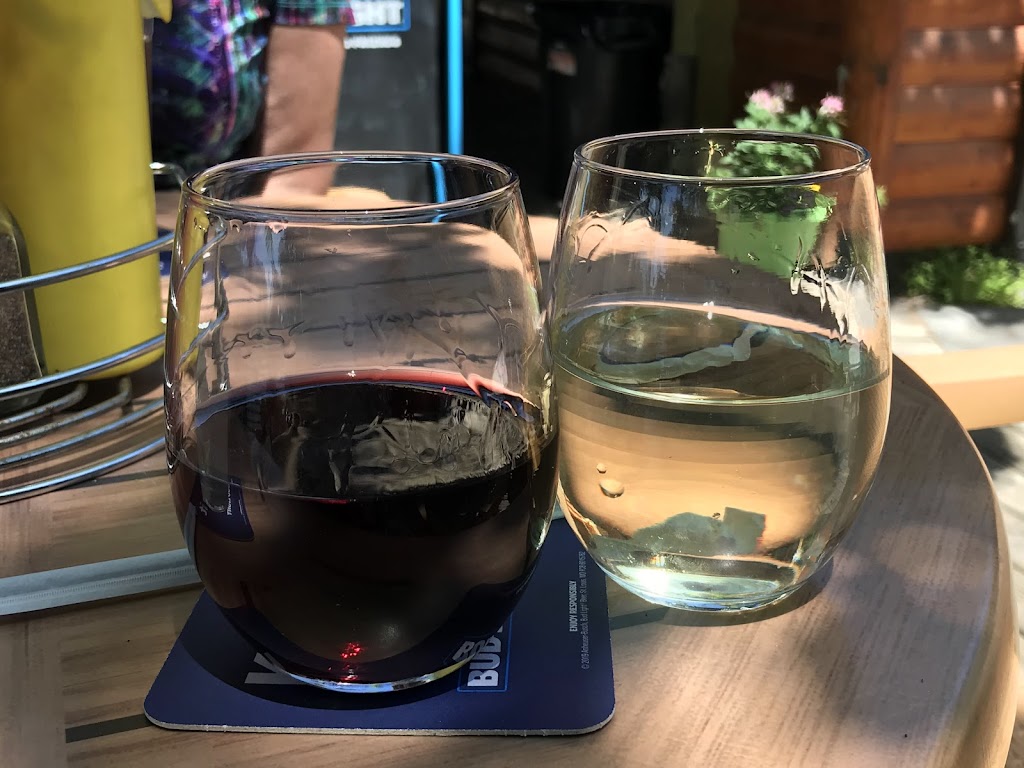  Thirsty Otter Tavern and Resort