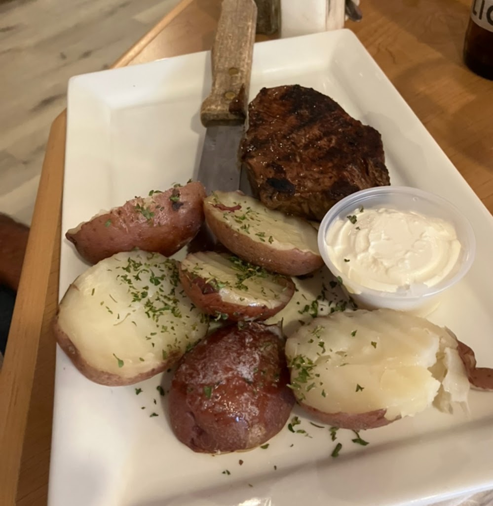  Hillcrest Lodge Supper Club