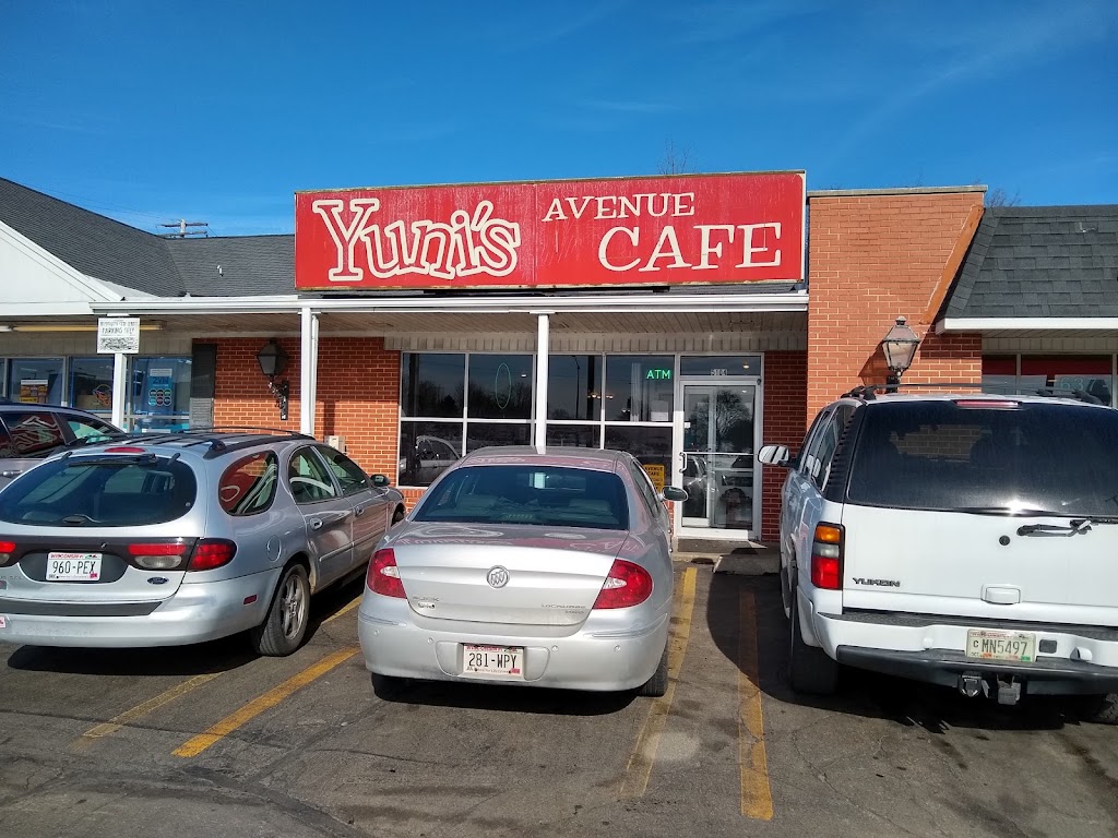  Yuni's Avenue Cafe
