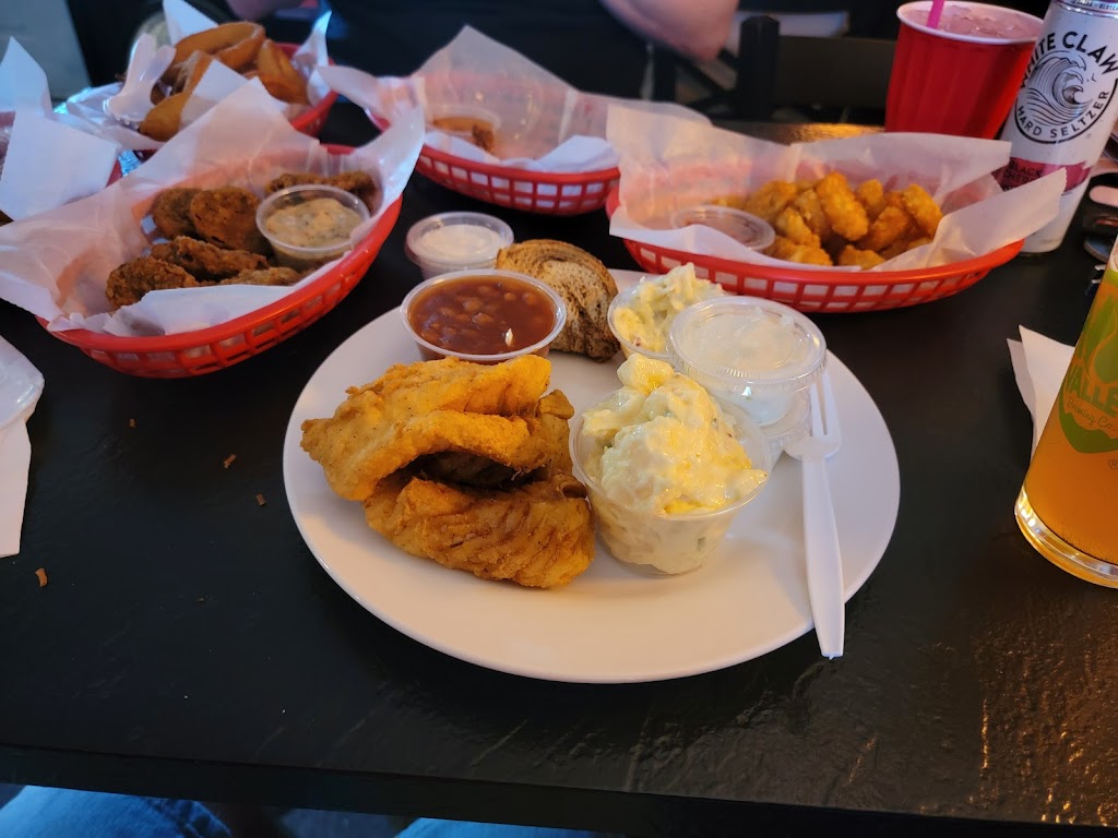  Cocktails Bar & Grill