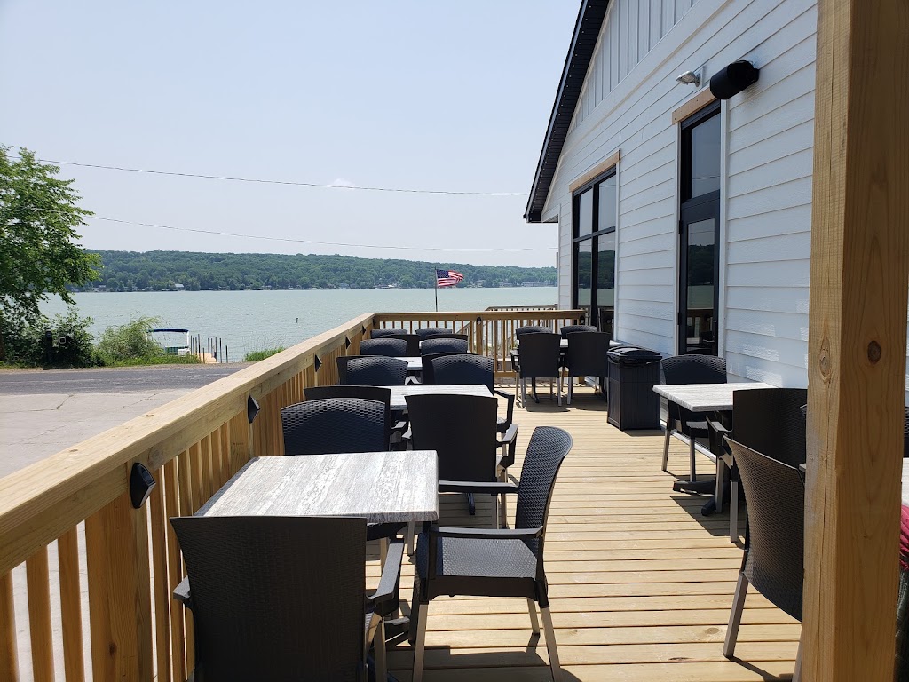  Next Door Pub Lakeside