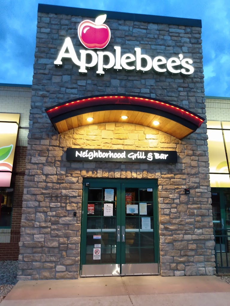  Applebee's Grill + Bar