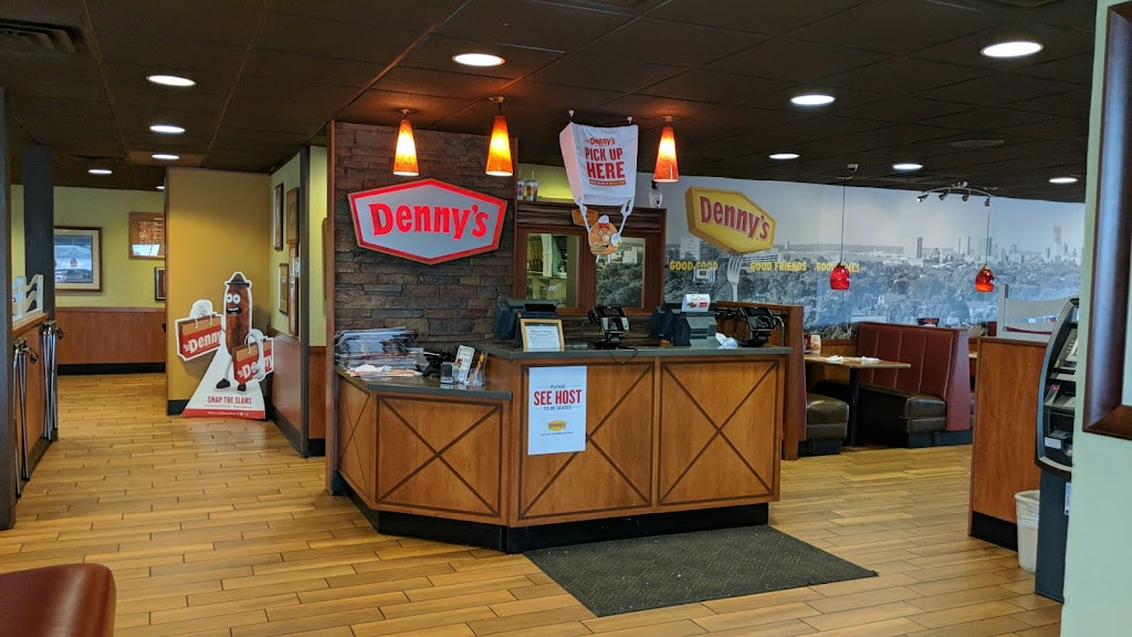  Denny's