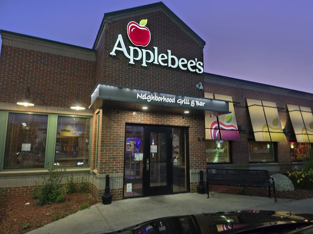  Applebee's Grill + Bar