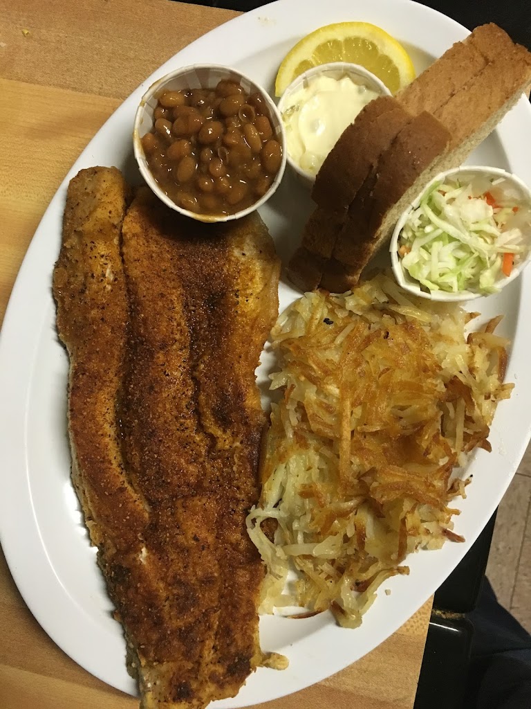  Marine House Bar & Grill