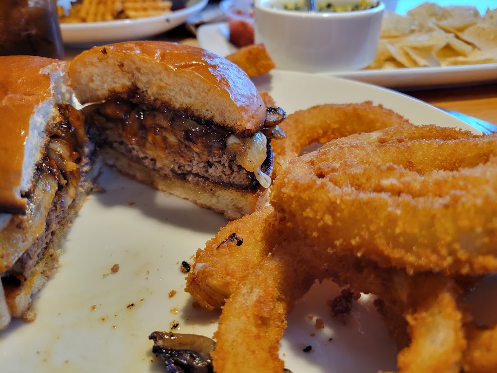  Applebee's Grill + Bar