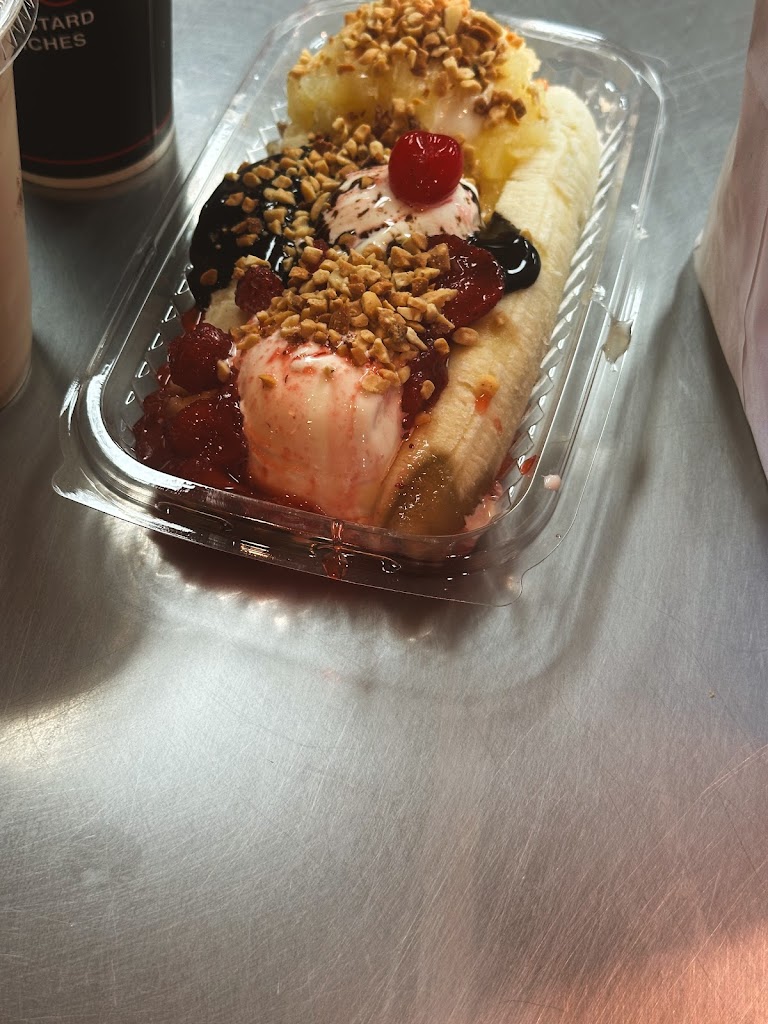  Oscar's Frozen Custard