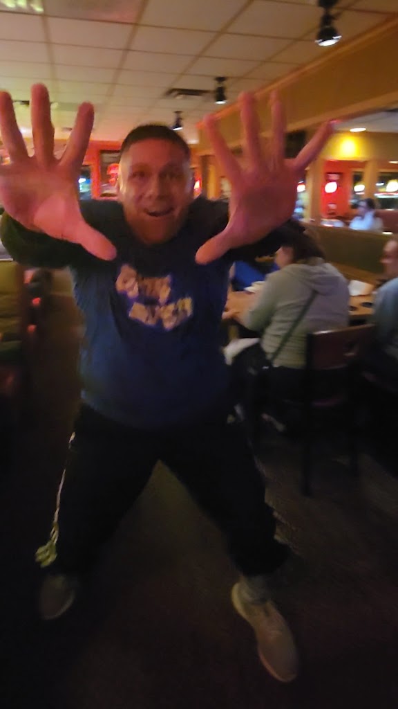  Applebee's Grill + Bar