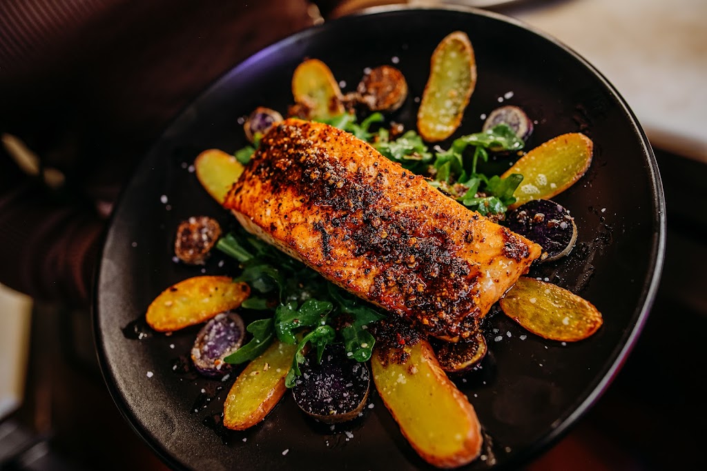  Shaker's Cigar Bar & World Cafe