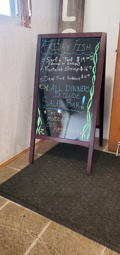  Fishtail Inn Bar & Grill