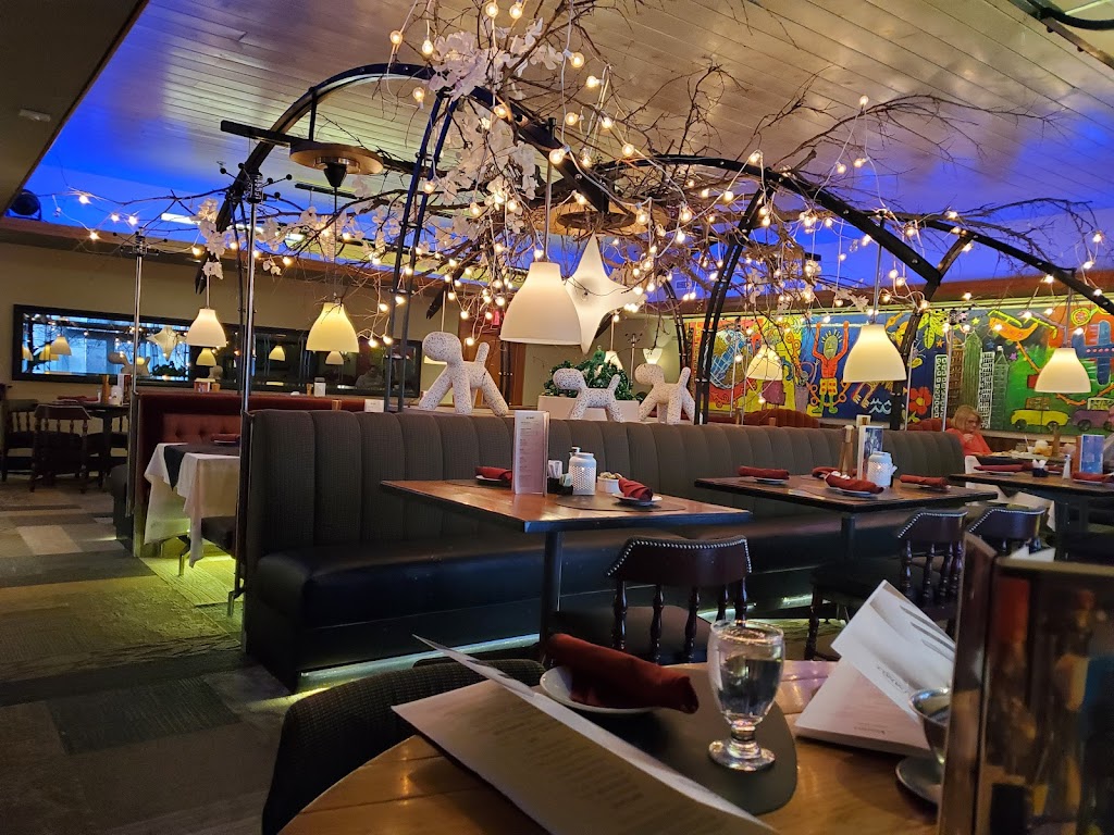  The Summit Restaurant & Cocktails