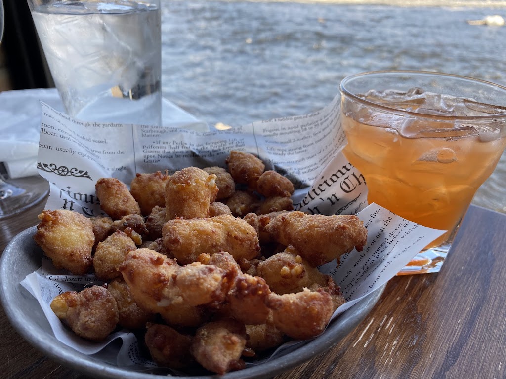  Fratellos Riverfront Restaurant