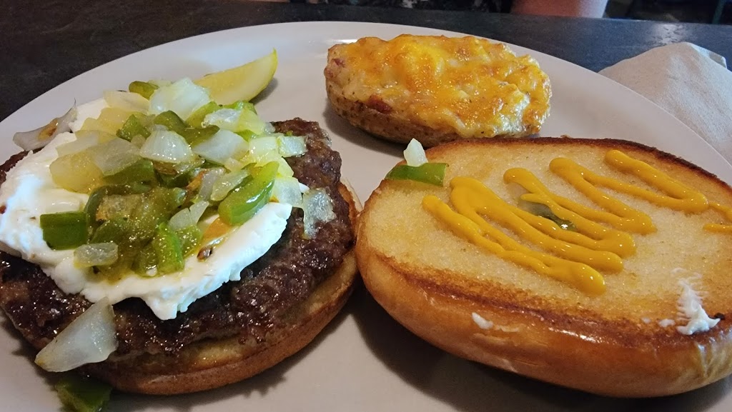  Chain O Lakes Bar and Grill