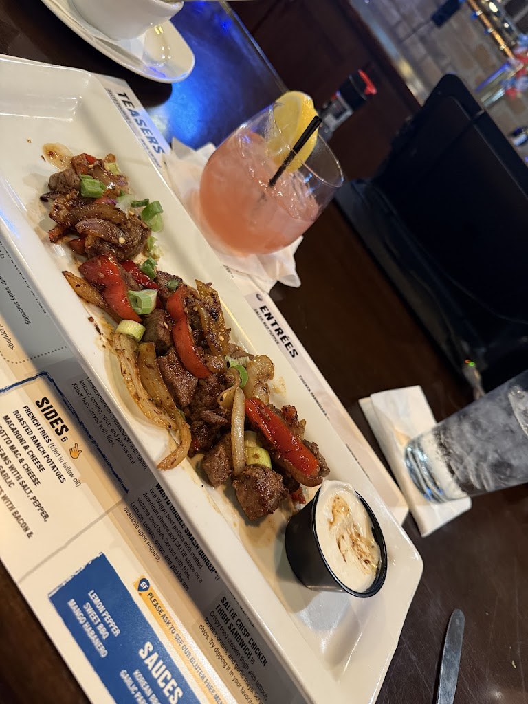  SALTiE Kitchen & Bar