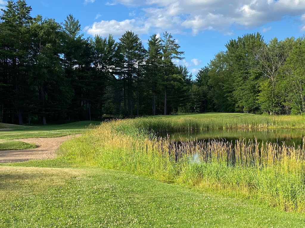  Red Maple Country Club