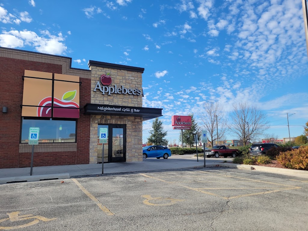  Applebee's Grill + Bar