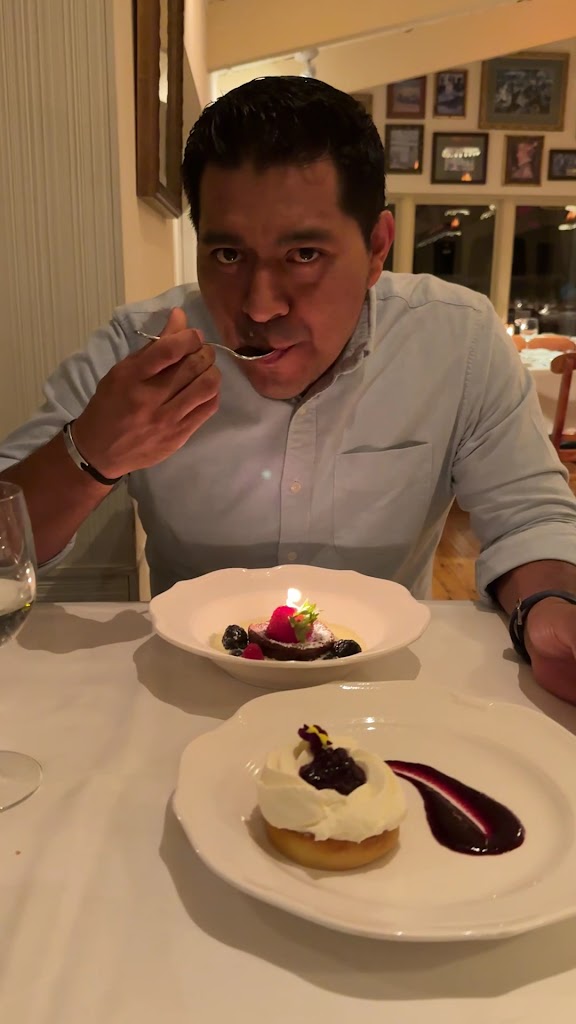  Bartolotta's Lake Park Bistro