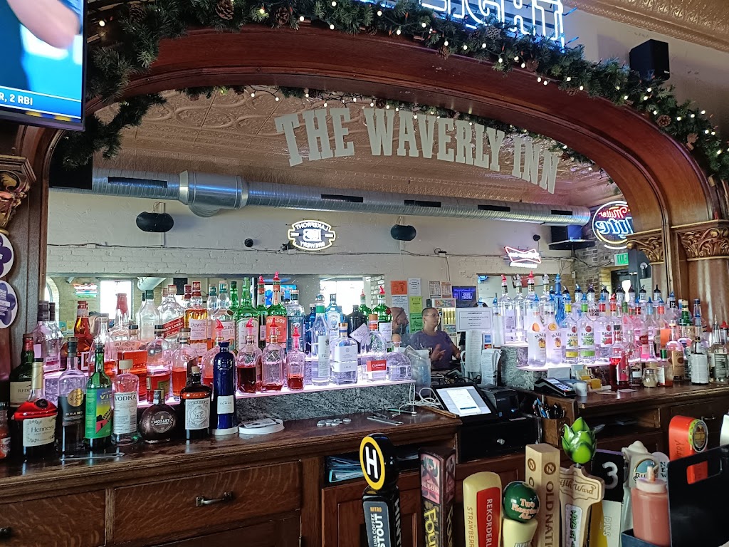  Waverly Inn Pub & Pizzeria