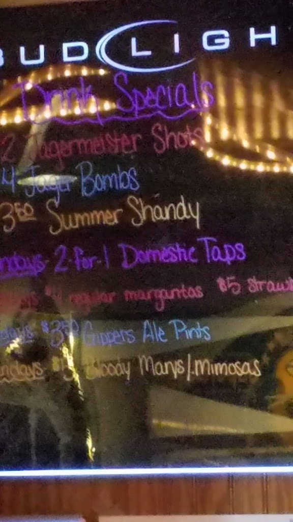  Gipper's Sports Bar & Grill