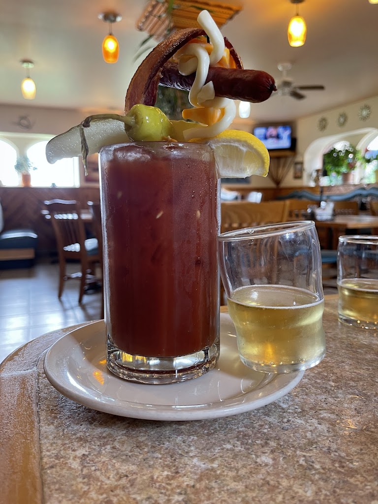  Paradise Bar & Grill