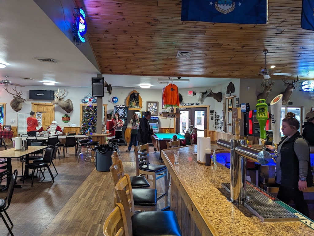  Fudgienuckles Sports Pub