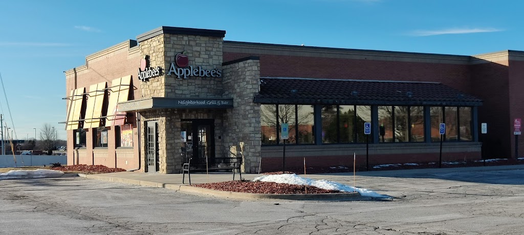  Applebee's Grill + Bar