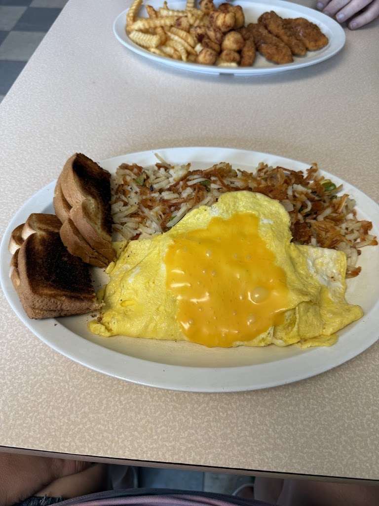  Clubhouse Restaurant