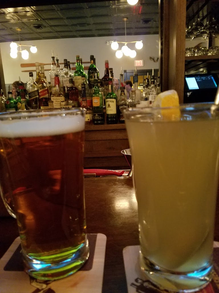  Inn at Cedar Crossing