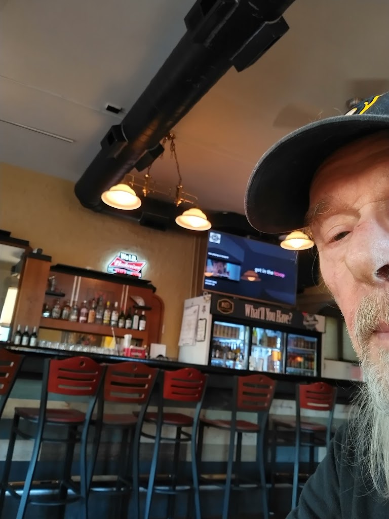  KC's Kitchen & Cocktails