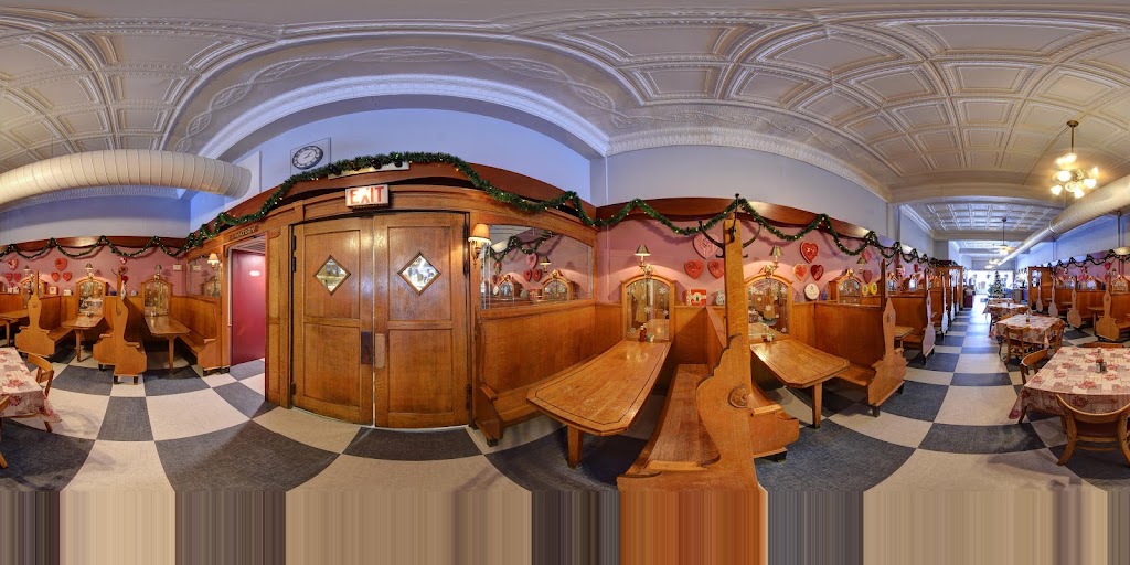  Jen’s Alpine Cafe and Soup Kitchen