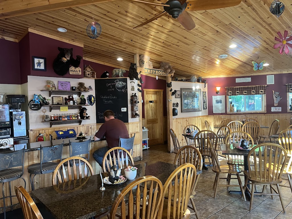  Hungry Bear - Cafe & Catering