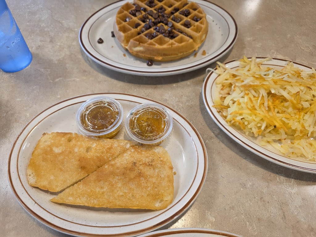  Bay View Family Restaurant