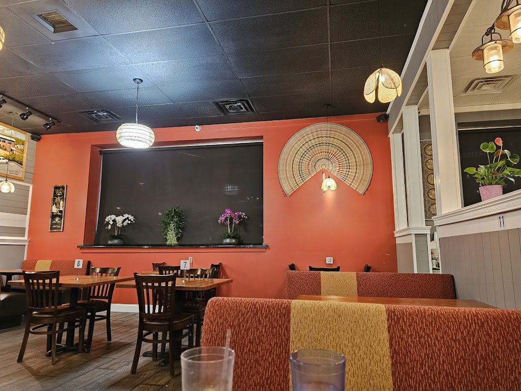  Lily Thai Restaurant