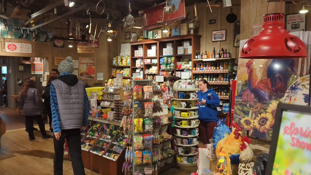  Cracker Barrel Old Country Store