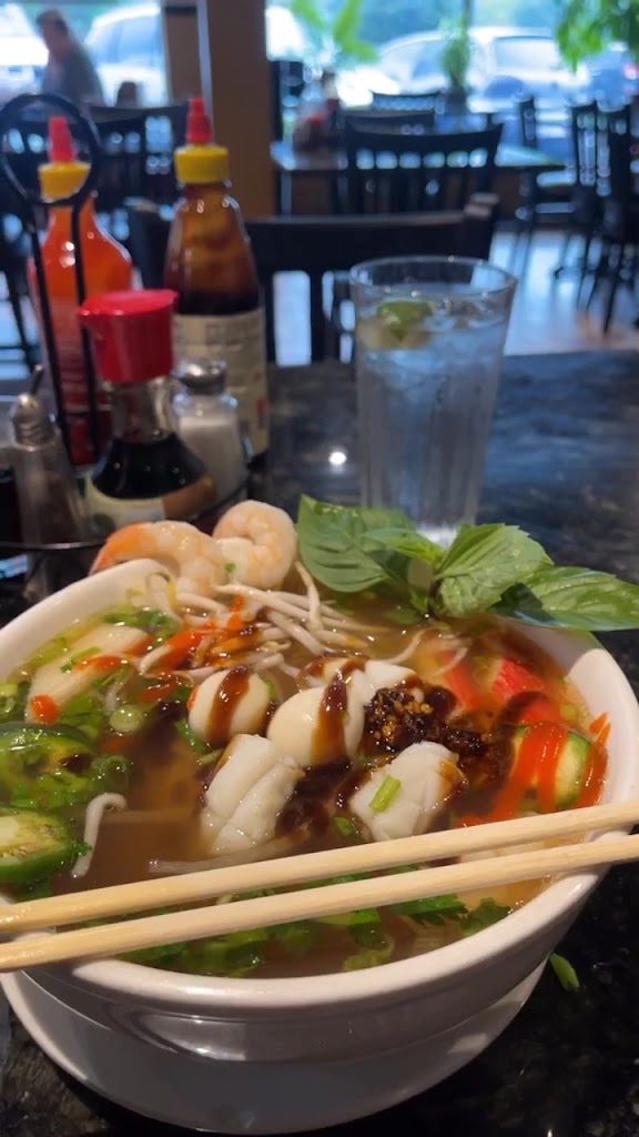  Phở Ever Hales Corners