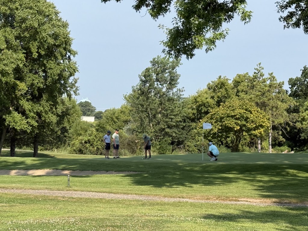  Willow Brook Golf Course