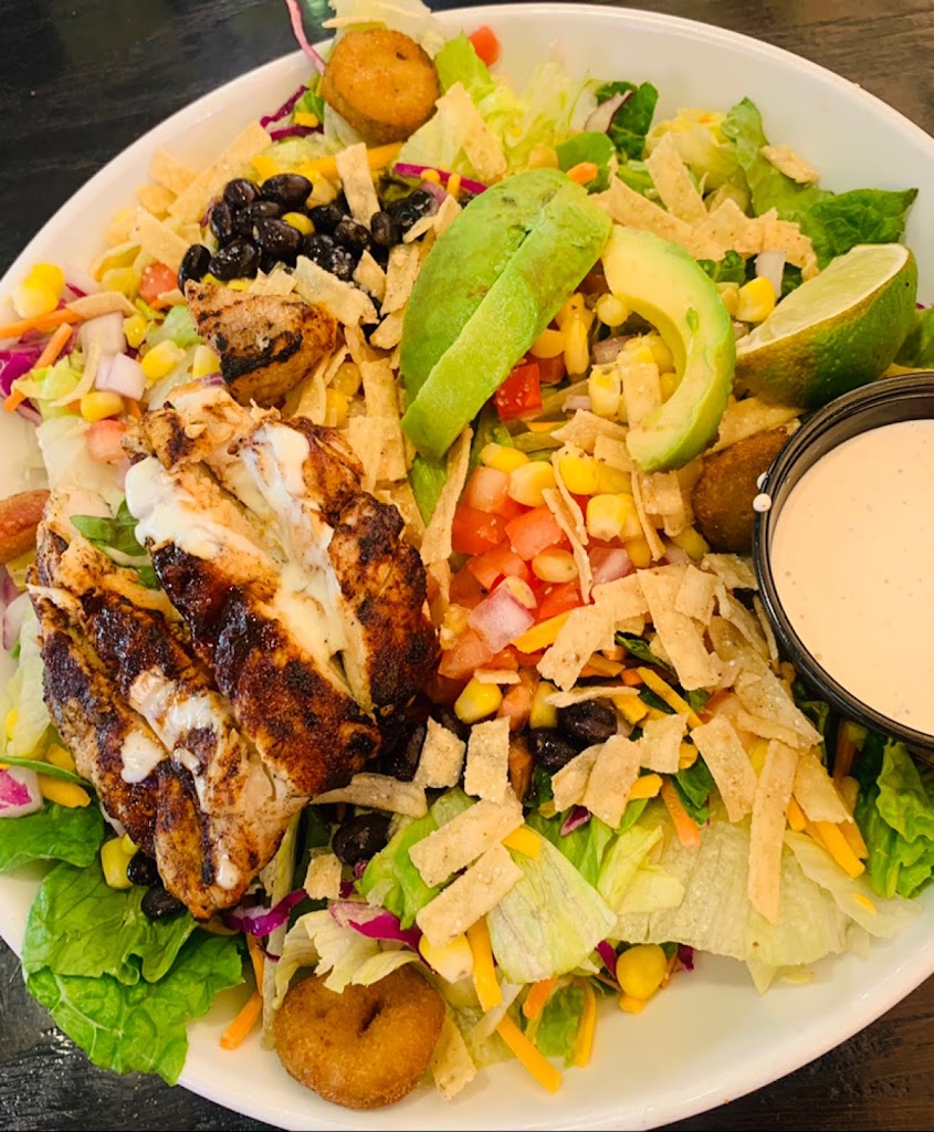  Red Robin Gourmet Burgers and Brews