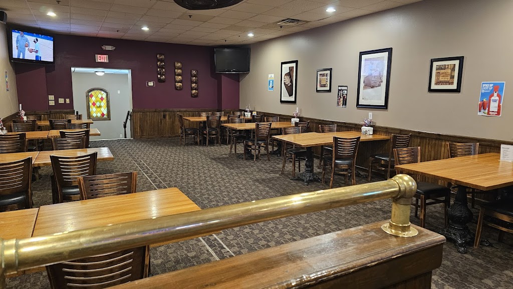  On The Edge Bar & Grill