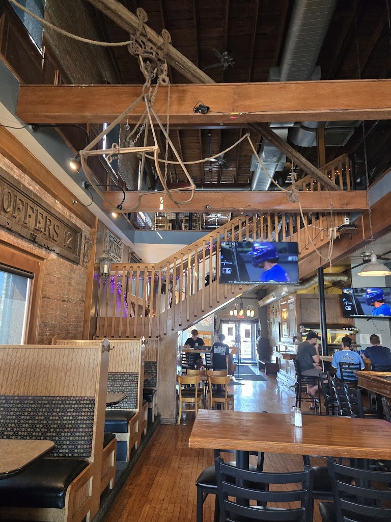  Brickhouse Craft Burgers & Brews