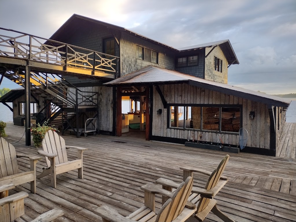  Stout's Island Lodge